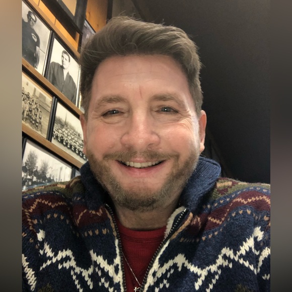 Meet your Posher, Mark - Picture 2 of 2